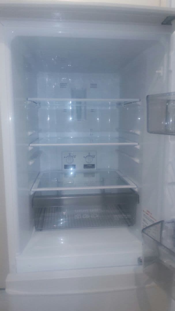 三菱電機 2ドア冷蔵庫 MR-P15G-W 2021年製 単身者 一人暮らし向け