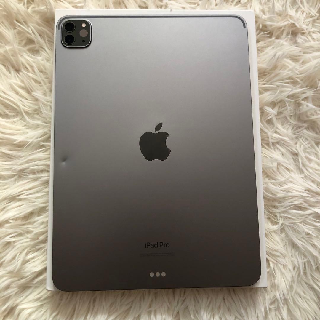 【完動品】iPad Pro 11 第4世代 256GB 【すぐ発送】