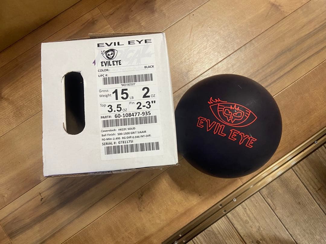 【新品】イービルアイ ラディカル 15ポンド2オンス ボウリングボール