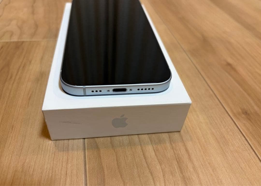 iPhone 15 128gb simフリー　ブルー　バッテリー90%
