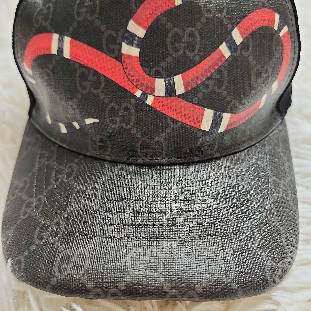 【未使用級】グッチ　GUCCI スネークモチーフ ブラックキャップ