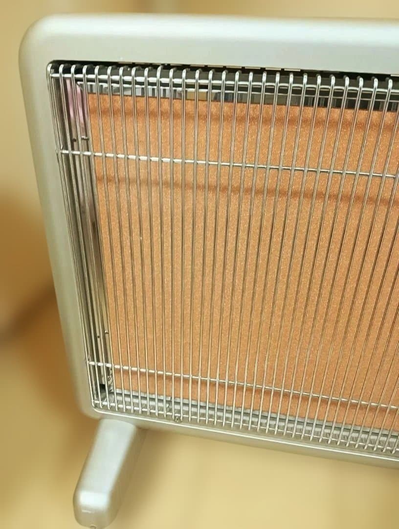 【なな出品】サンルミエ・エクセラ750 遠赤外線暖房器 N750L-GR