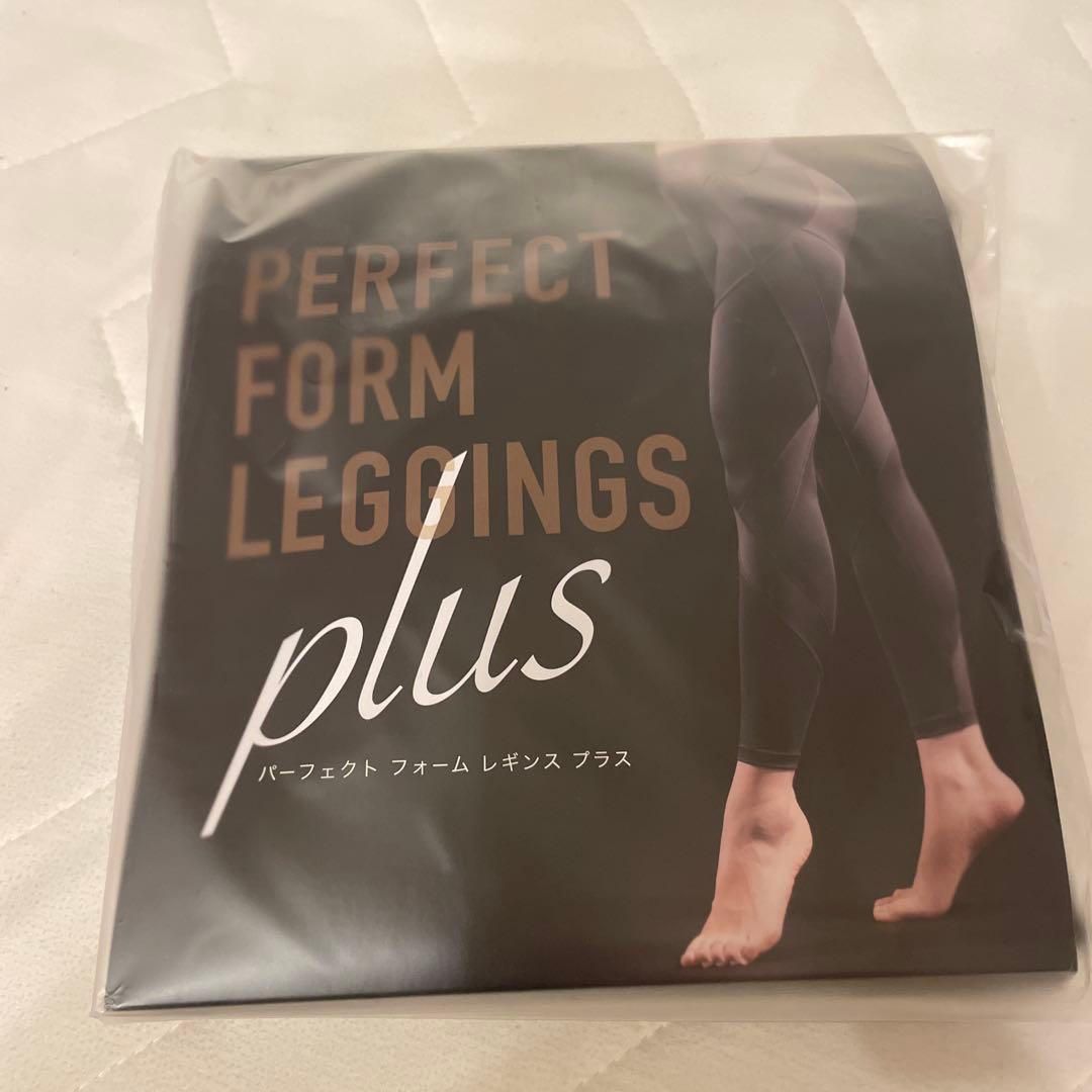 パーフェクトフォームレギンスプラス Mサイズ