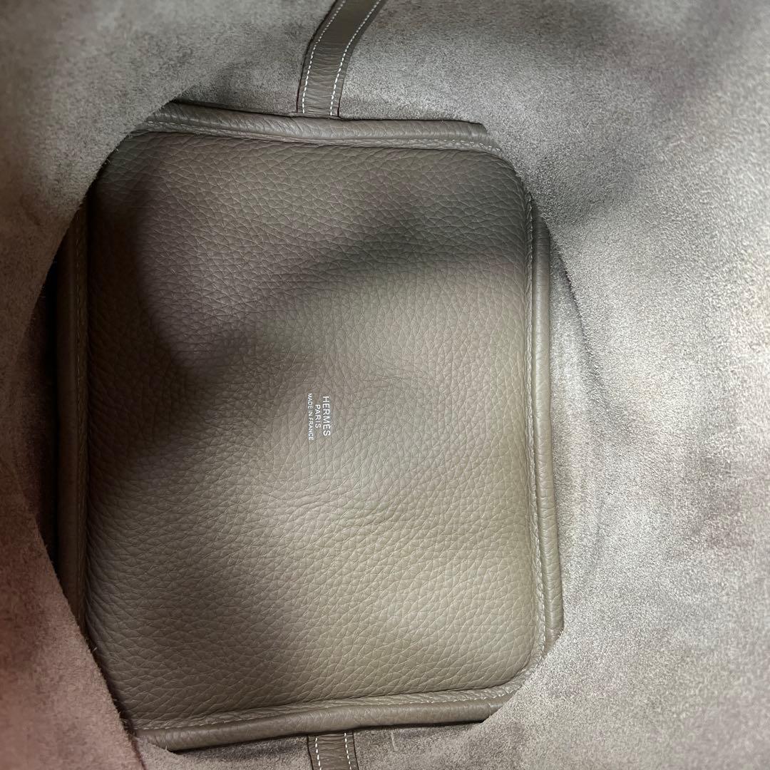 新品未使用 HERMES ピコタンMM エトゥープ C006683