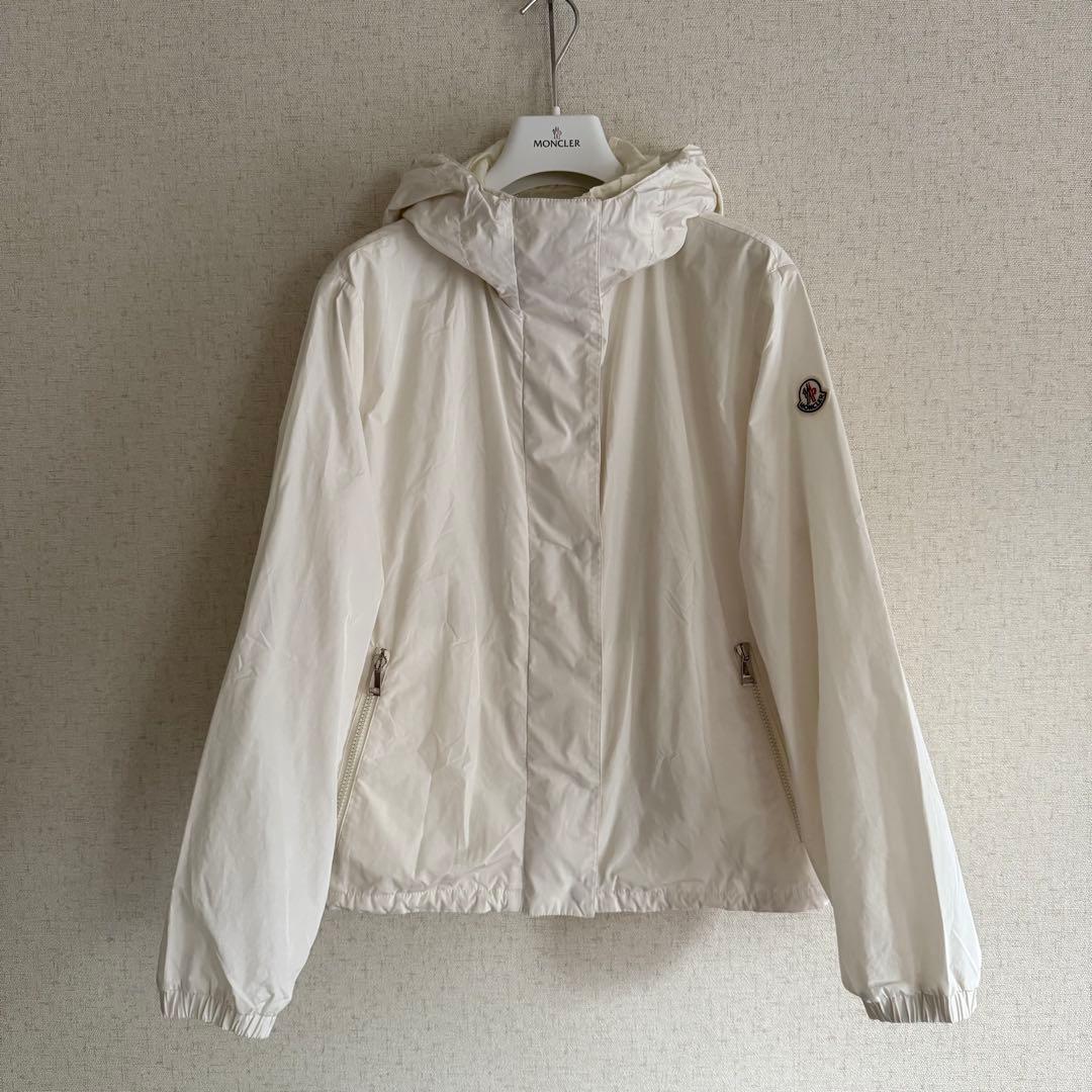 〈クリーニング済み〉モンクレール CASSE ブルゾン ジャケット サイズ0