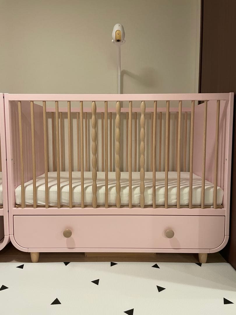 IKEA MYLLRA(ミルラ) ベビーベッド（マットレス付き）002