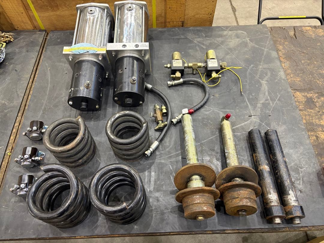 ハイドロ2ポンプ　ローライダー、インパラ、キャデラック、リンカーン