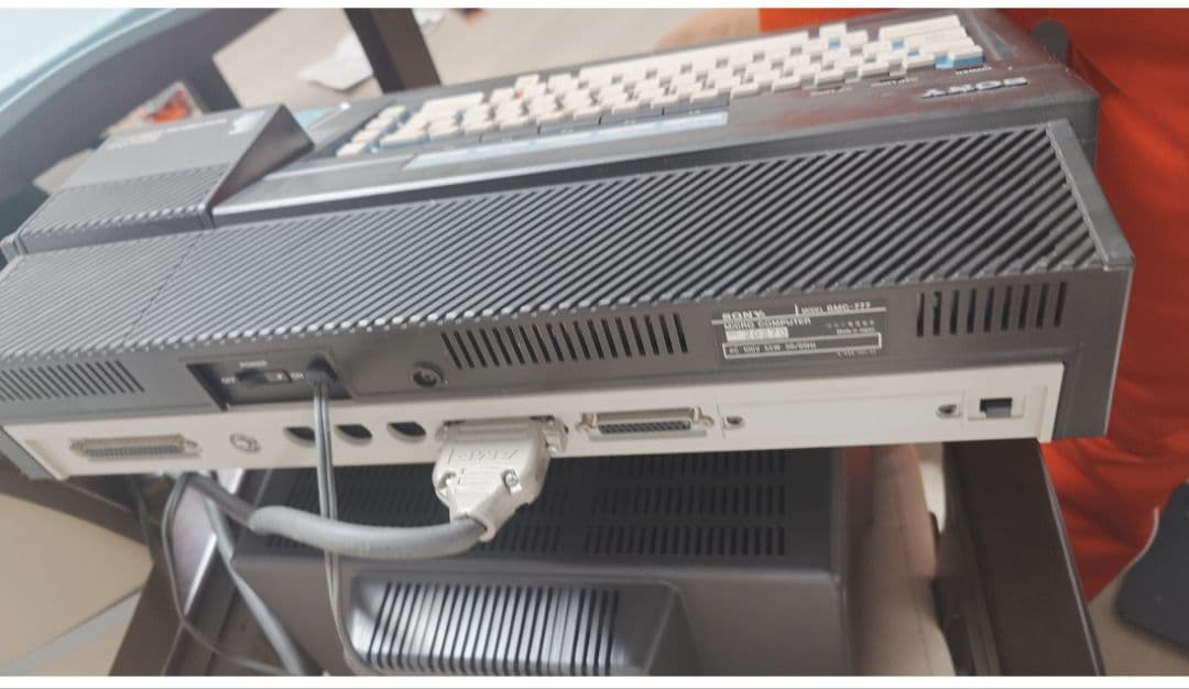 SONY SMC-777 マイクロコンピューター＆ SONY KX-13CD1