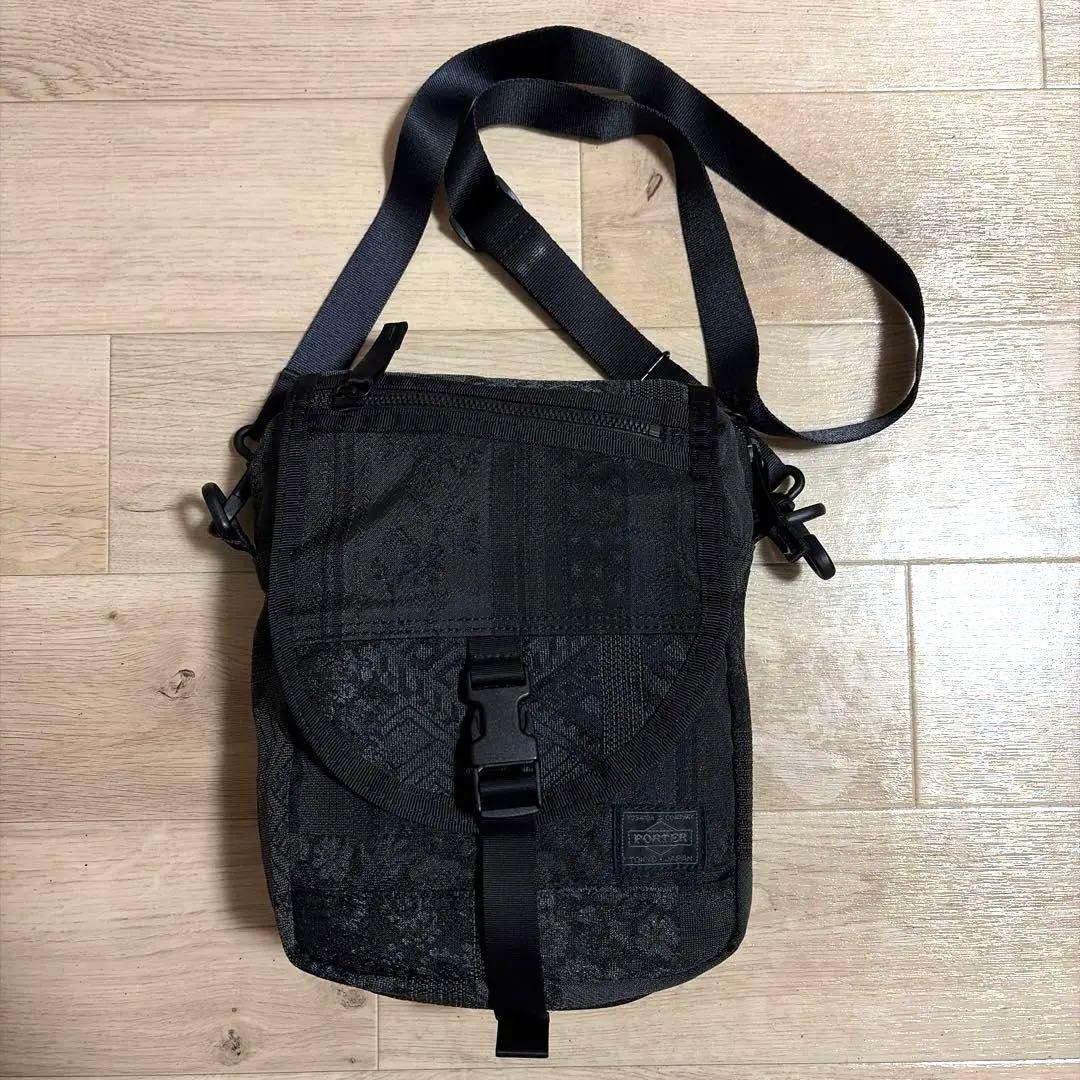 【美品】　PORTER ポーター ヴァーヴ ショルダーバッグ ペイズリー柄