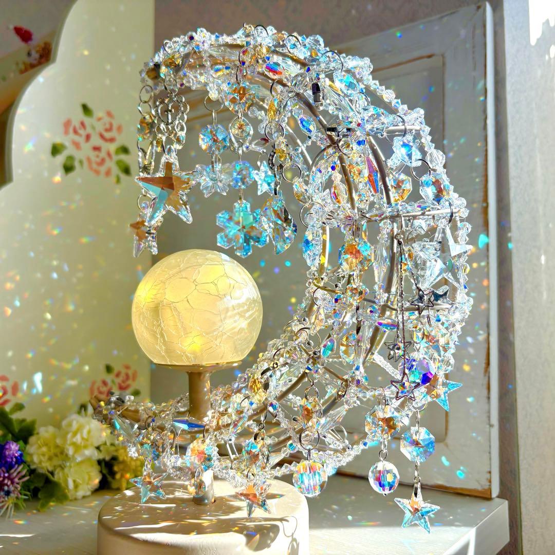 みるくみるく✩.*˚ ライトスタンド✩SWAROVSKIサンキャッチャー