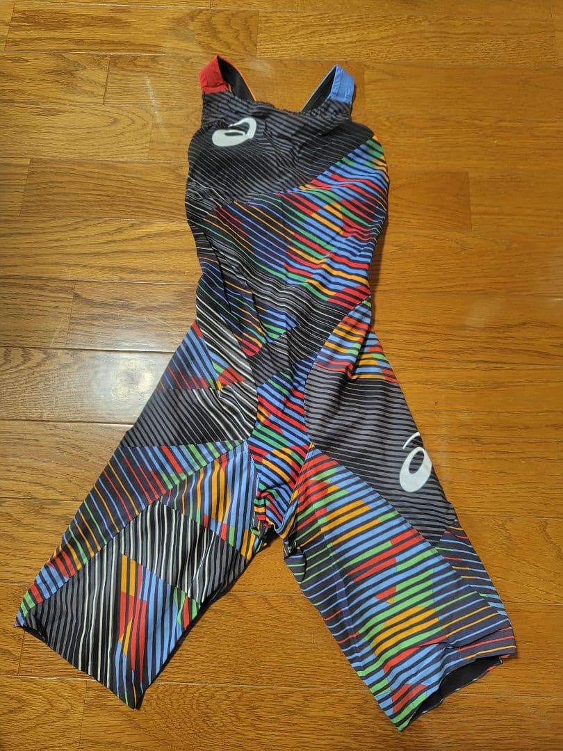 ☆まる☆ASICS　トップインパクト 高速水着　2xs