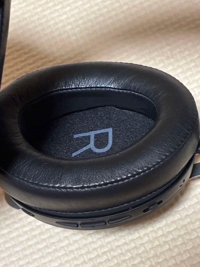 ヘッドホン MOMENTUM3 Wireless SENNHEISER