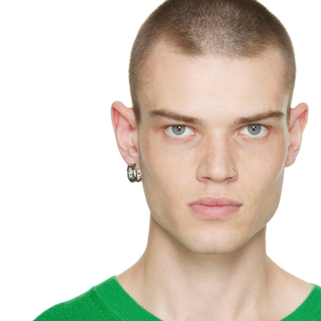 Vivienne Westwood ブラックフープピアス