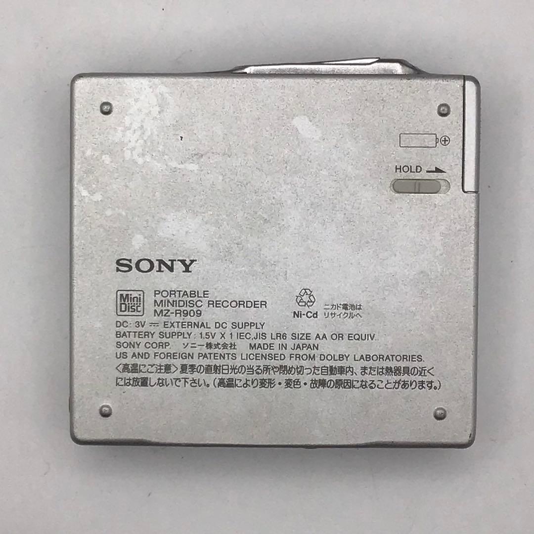 SONY MZ-R909 MD WALKMAN ソニーMDウォークマン シルバー