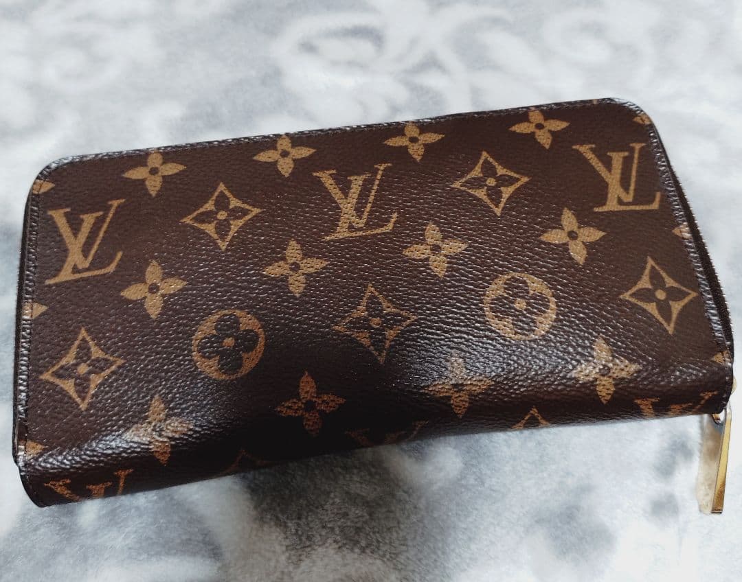 ルイヴィトン長財布　モノグラム