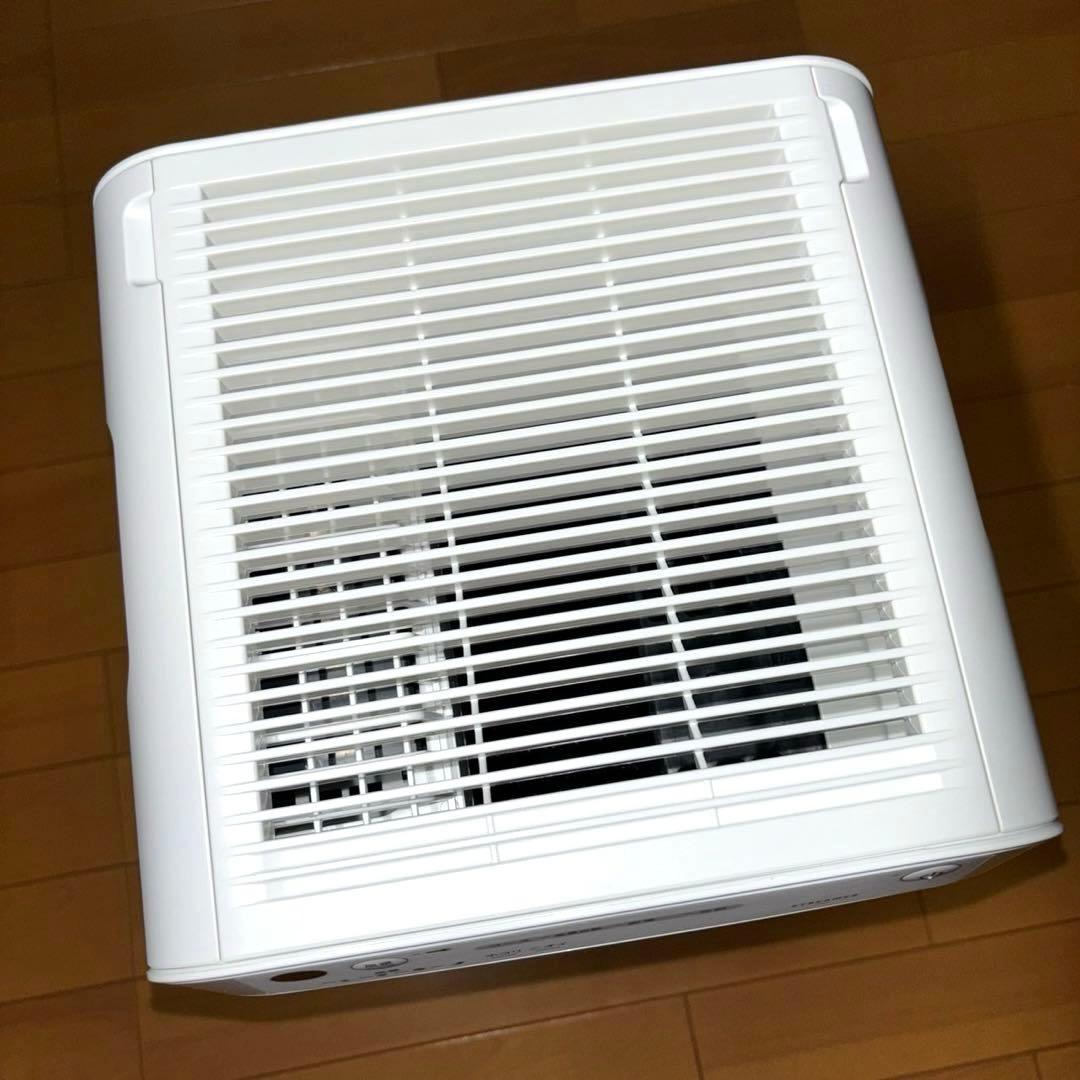 ダイキン 空気清浄機 ストリーマ MC554ABK-W 2024年製