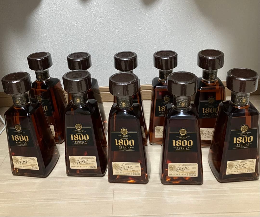 値下げ　クエルボ　1800 アネホ　10本　Tequila Añejo