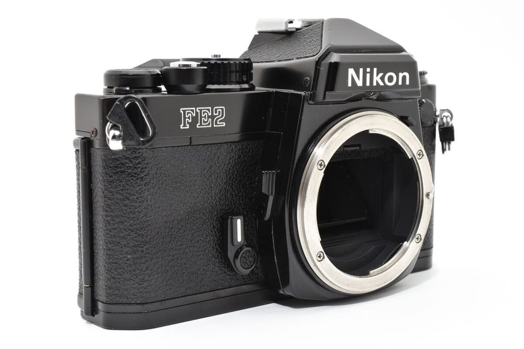 Nikon FE2 ボディ ブラック 露出計OK 2003