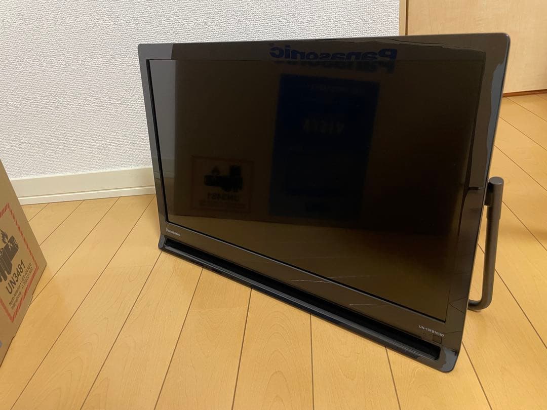 Panasonic 19V型プライベート　ビエラ　UN-19FB10HD