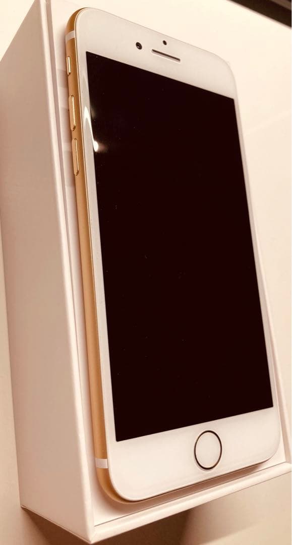 iPhone 7 美品 SIMフリー ゴールド 本体 Apple 送料無料