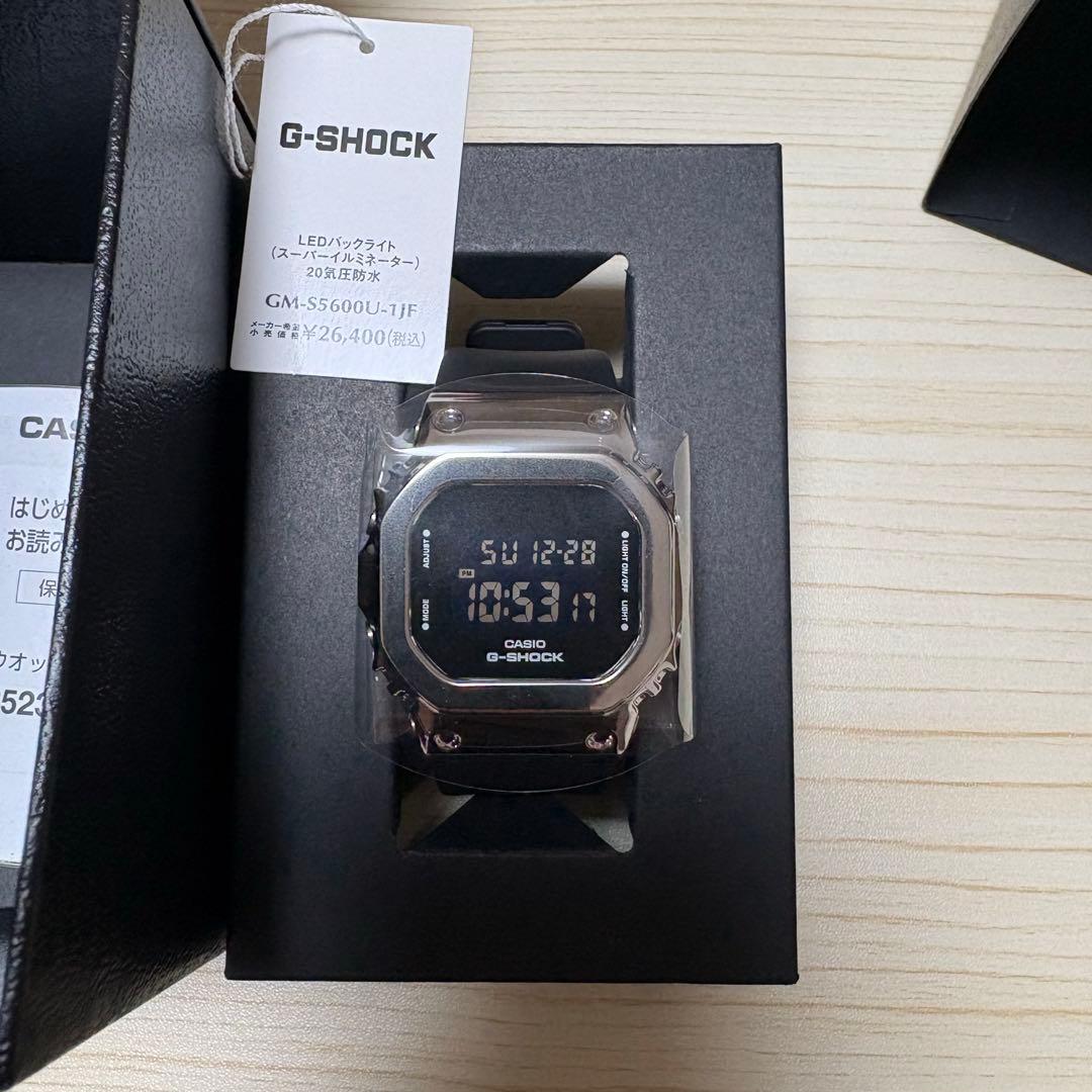 G-SHOCKコンパクトサイズ メタルカバードシリーズGM-S5600U-1JF