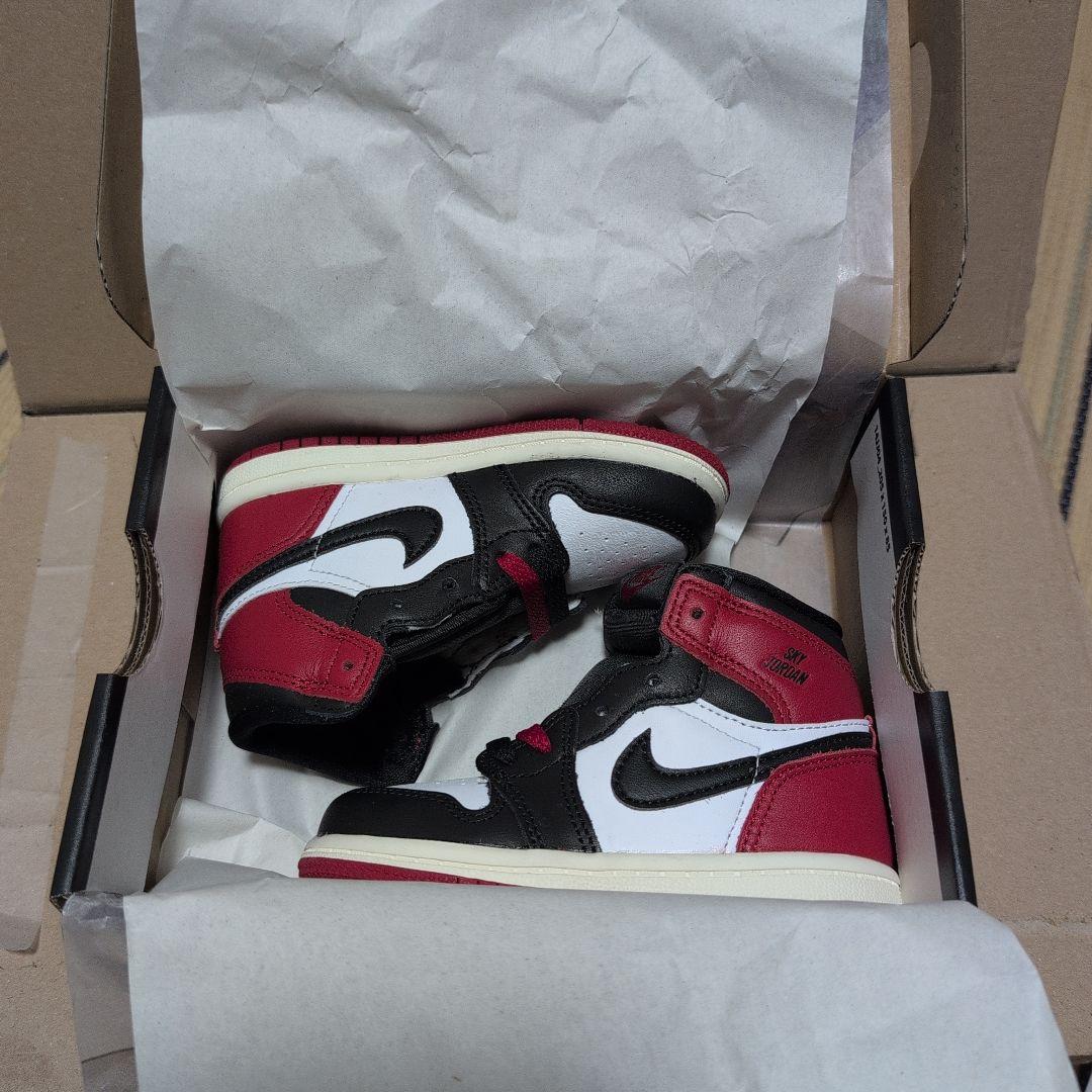 スニーカー Nike Air Jordan 1 High 6Y