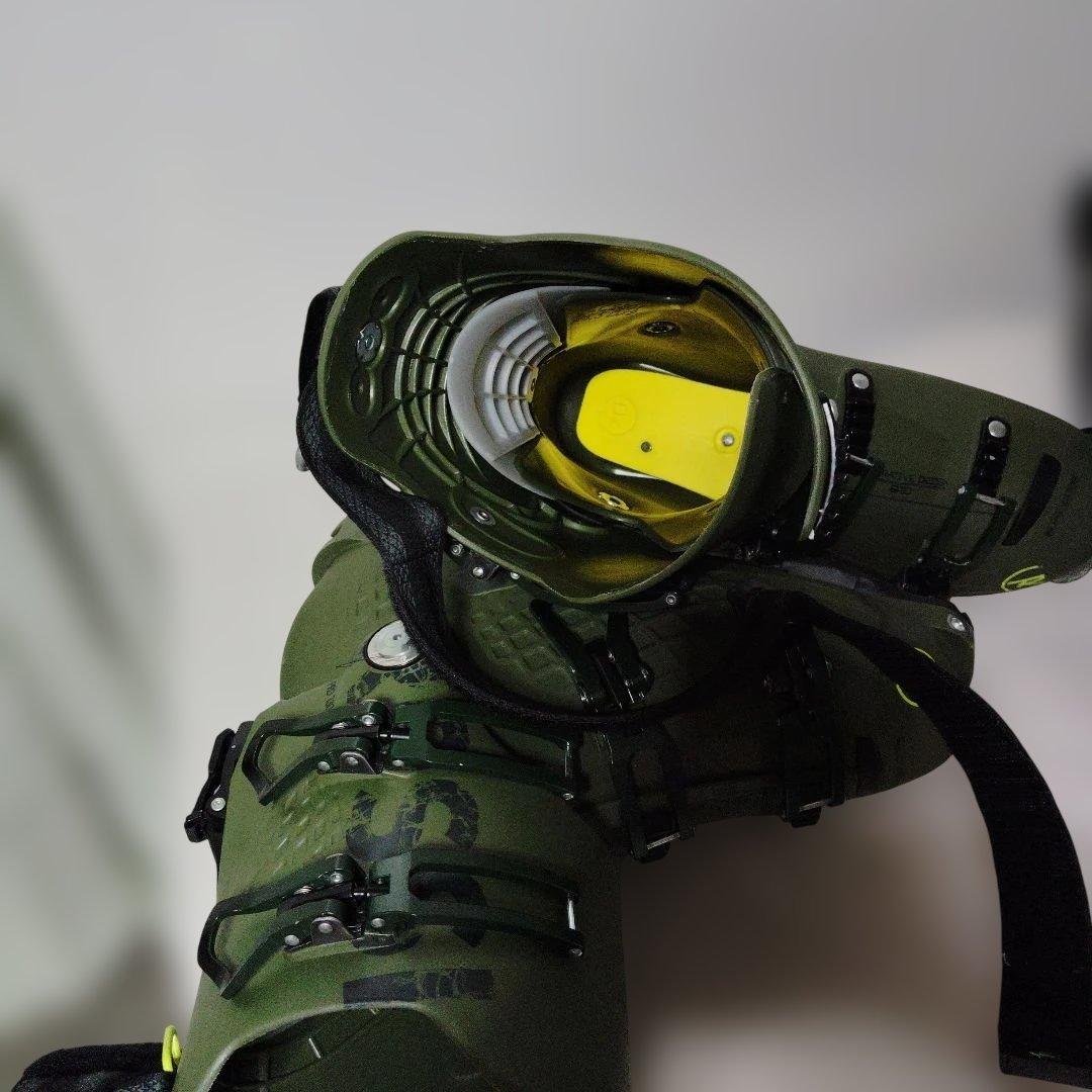 ROSSIGNOL allTrackpro130 26.5 スキーブーツ