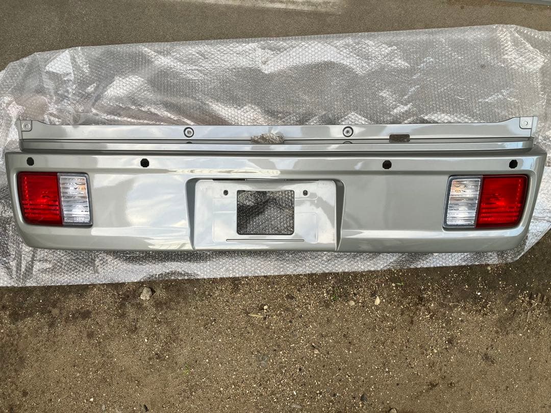 送料無料 エブリィ/クリッパー/スクラム 純正リアバンパー　モスグレーメタリック