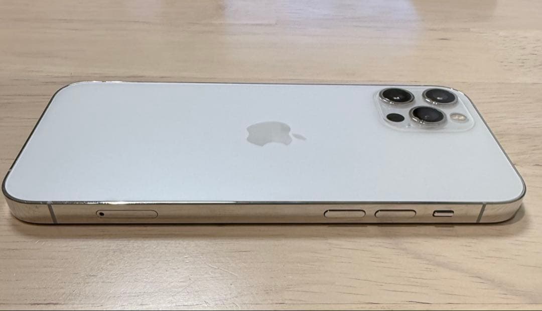 iPhone 12 Pro 128GB シルバー