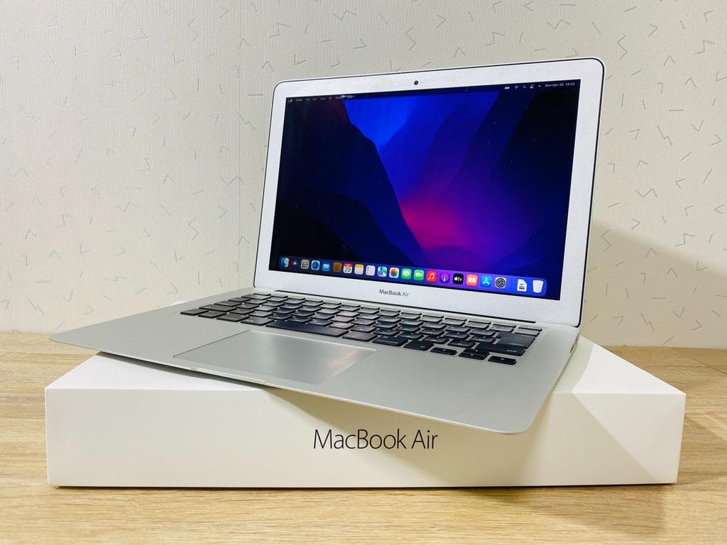 Apple MacBook Air 13インチ SSD1TB Office