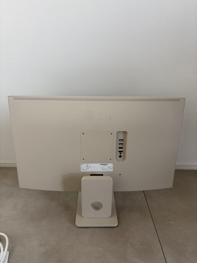 27インチLG MyView Smart Monitor 27SR50F-E