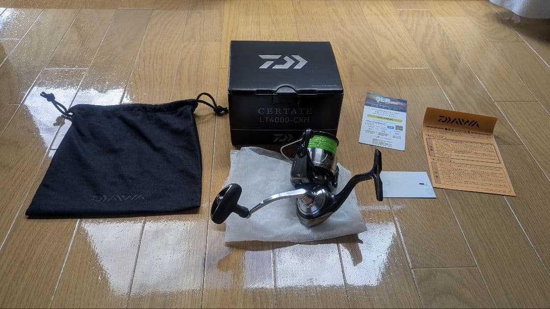 24 DAIWA CERTATE 4000CXH スピニングリール