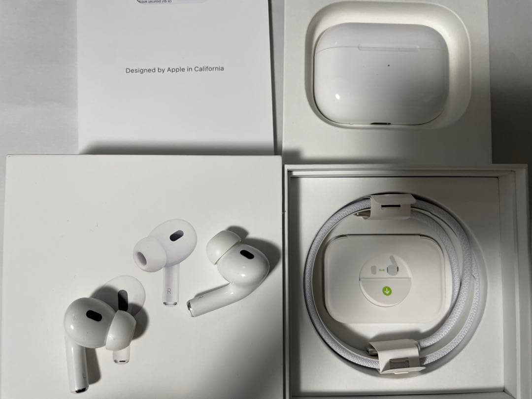 【純正品】Apple AirPods Pro 第2世代 USB-C 付属品付き