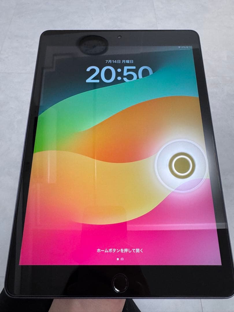 第7世代iPad （Wi-Fi＋Cellular)32GBバッテリー容量100%