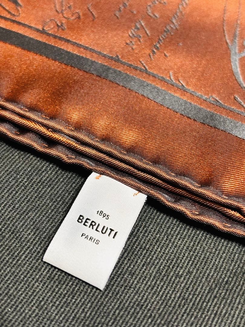 BERLUTI ベルルッティ 　ハンカチーフ　新品