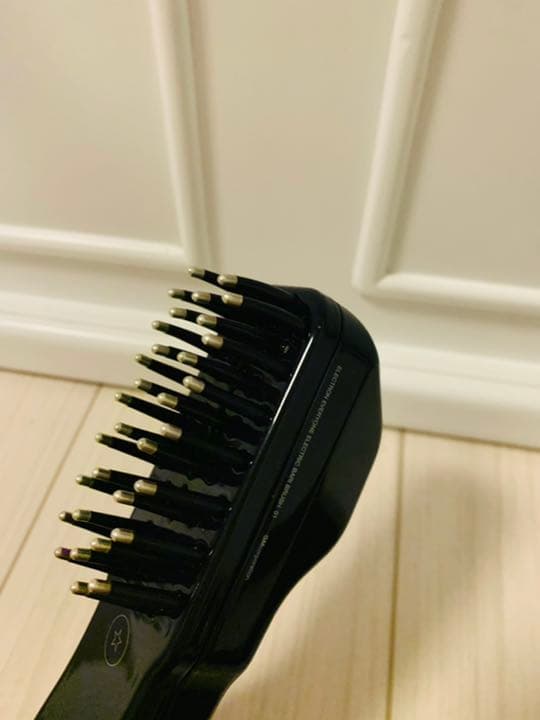 ご確認用売約済み　定価198000円　電気バリブラシ　化粧水6500円