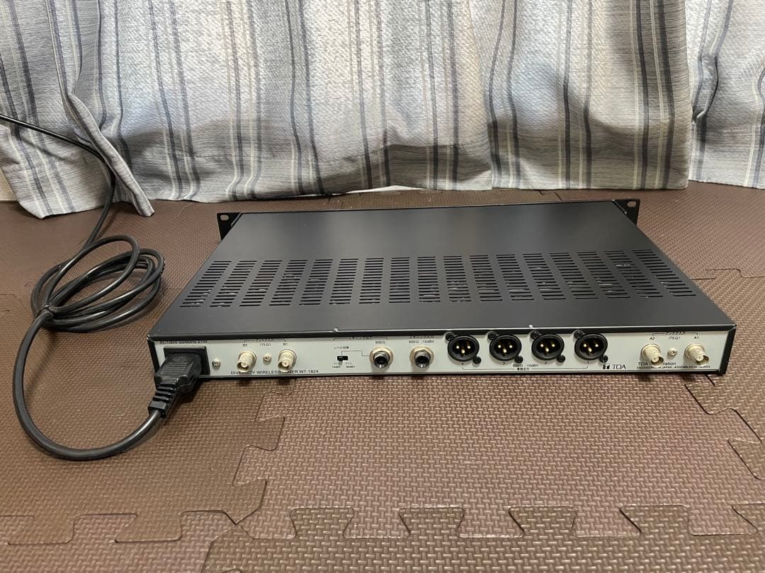 美品 動作確認済 TOA ワイヤレスチューナー WT-1824 4波実装 受信機