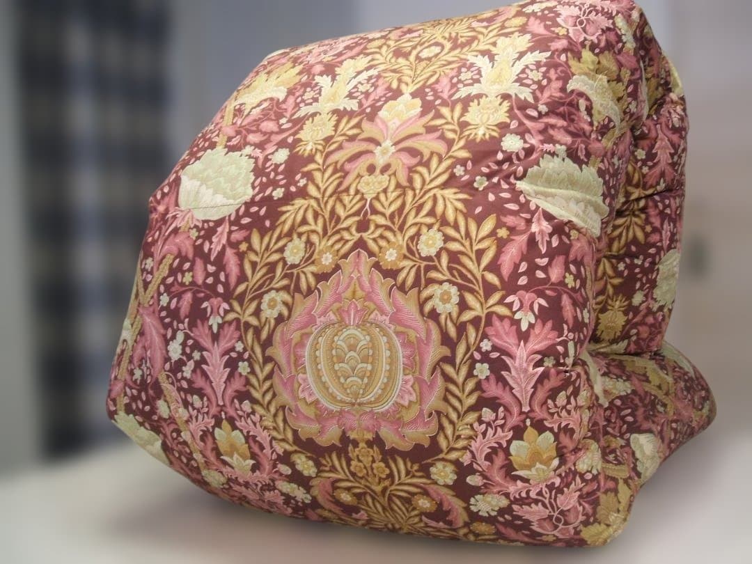 新品【六つ星】ブラック ＊１００双フランス産９５％＊増量１，２キロ＊羽毛布団ＳＰ