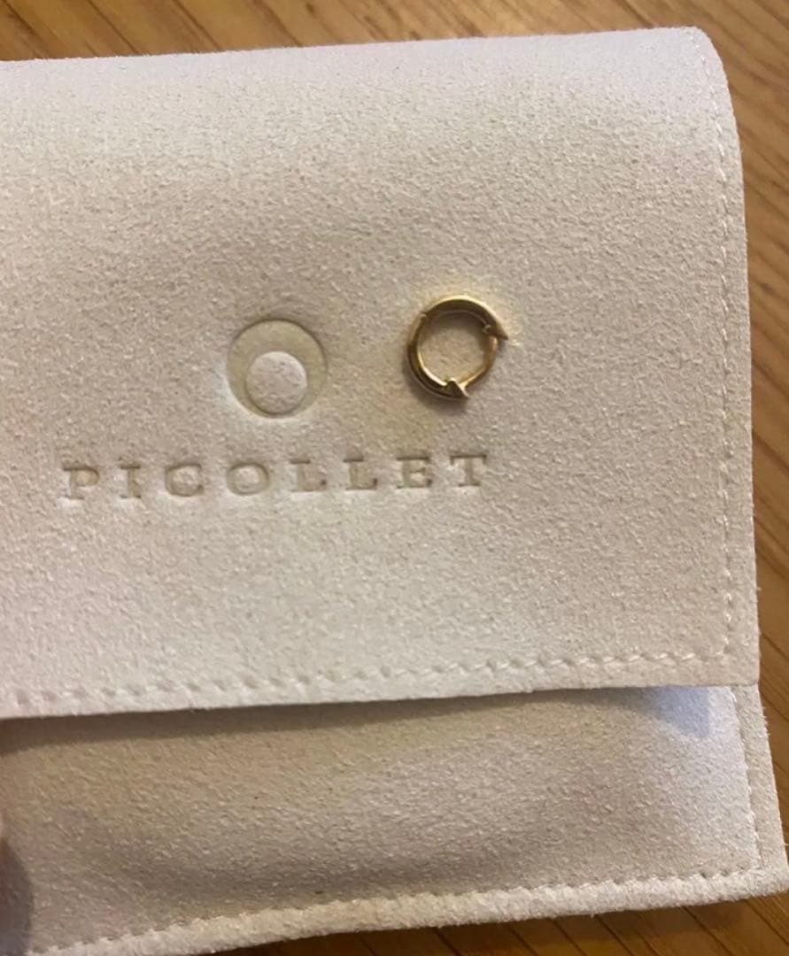 む*め様 picollet 片耳フープピアス　イエローゴールド　ピコレ　ピコレッ