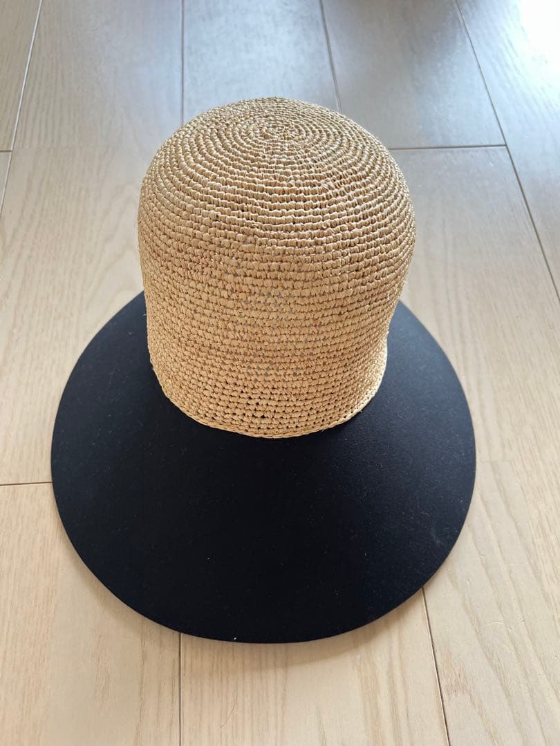 ヘレンカミンスキー帽子