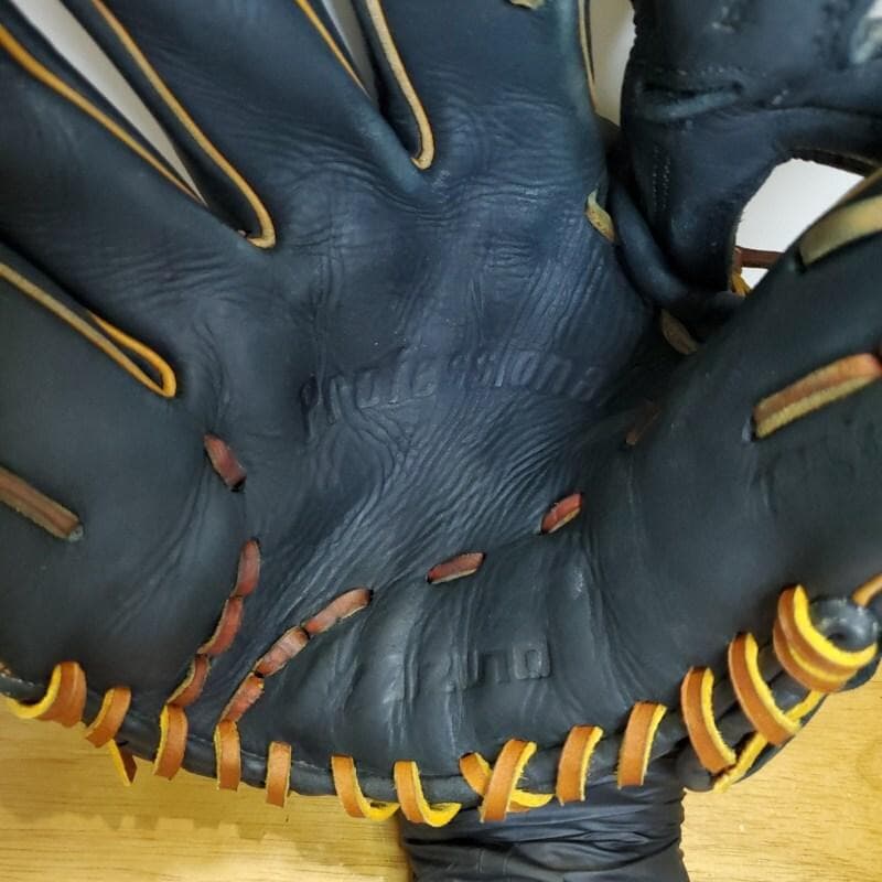 ミズノ 松井秀喜モデル 限定 ゴジラ型ウェブ 左投げ用 外野用 軟式グローブ