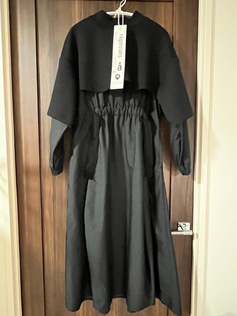 ナゴンスタンス　ドッキンワンピース　トップス　ボトム　スカート