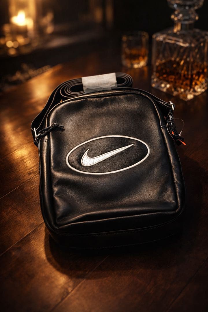 新品 Supreme x Nike Leather Shoulder Bag