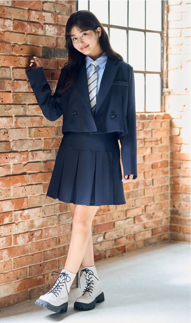 ラブトキシック　卒服　ネイビー スーツ・ブレザー セット　ネクタイ　フォーマル