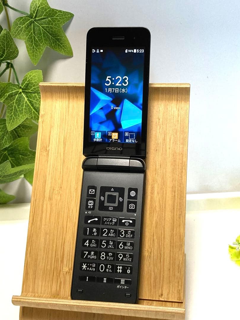 京セラ 902KC DIGNO ケータイ3 ブラック SIMフリー⭐️