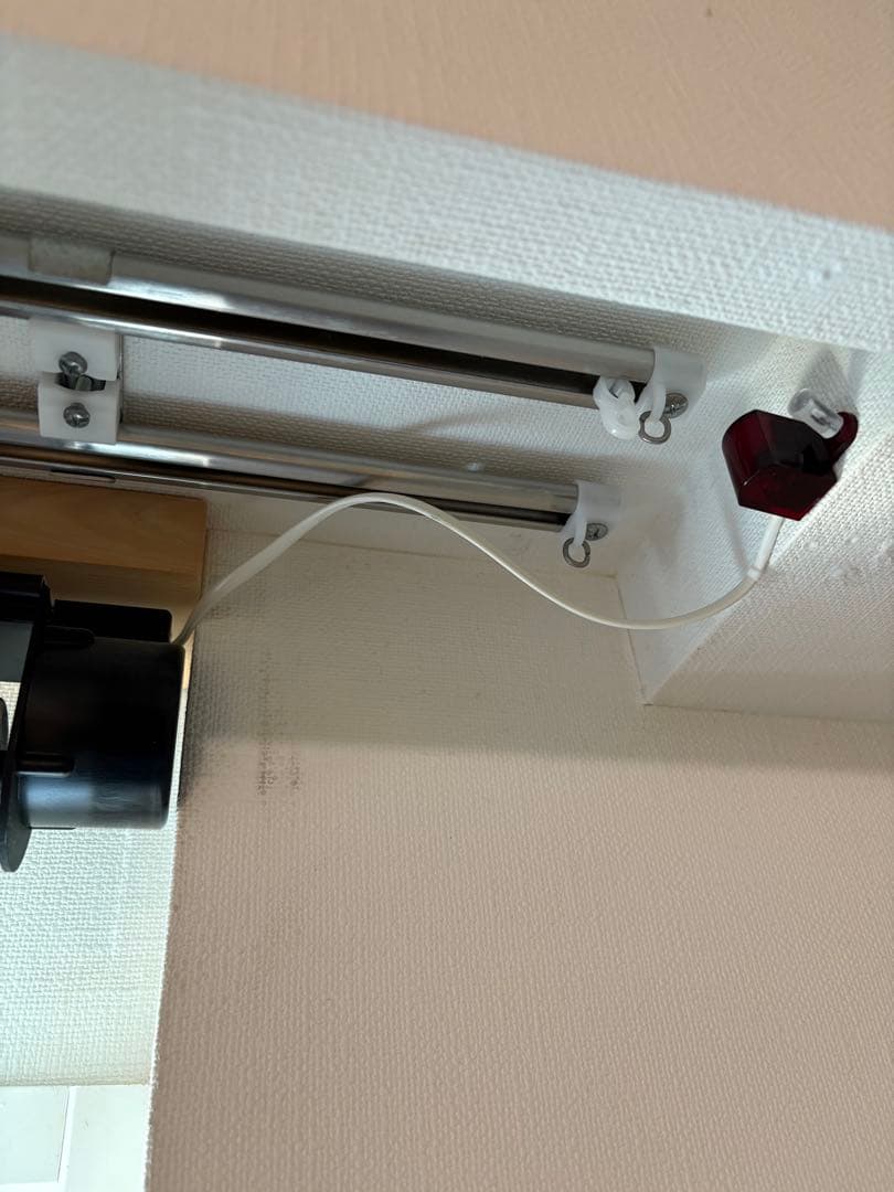 シアターハウス 遮光一級 電動 暗幕ロールスクリーン