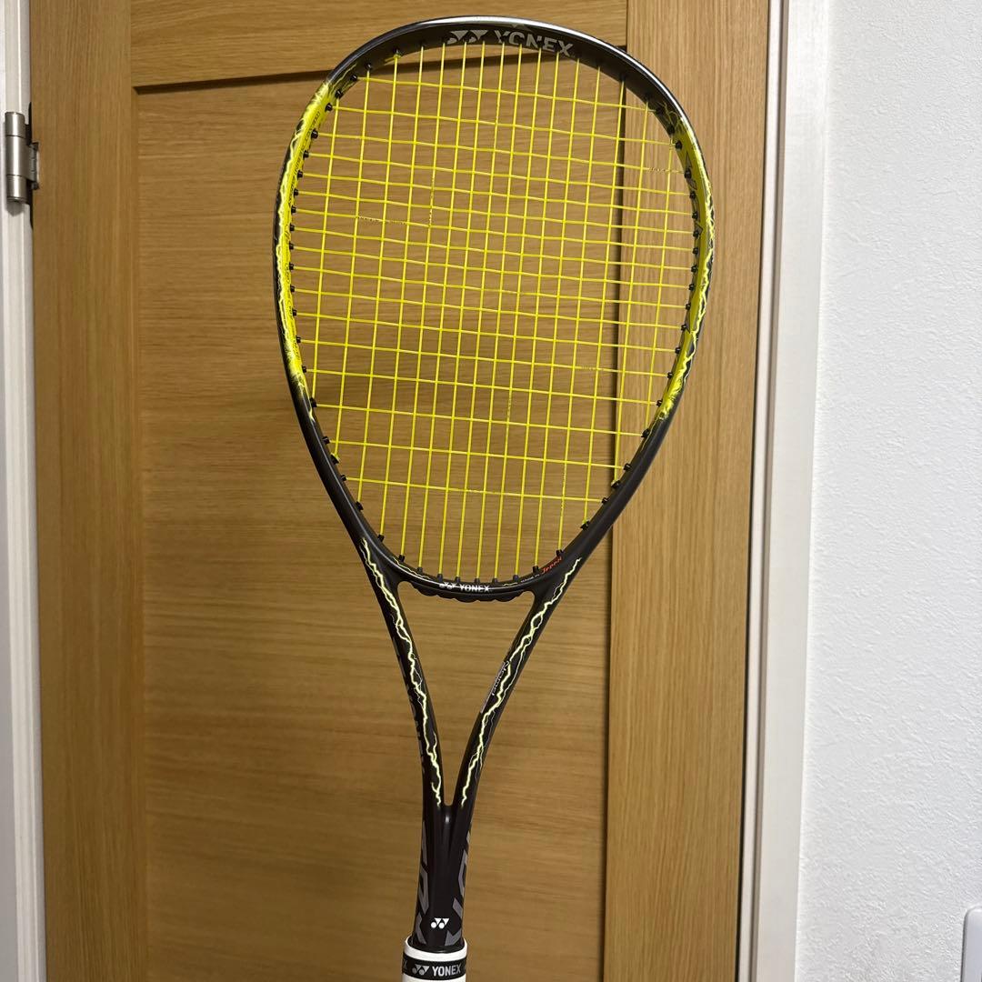 (値下げ交渉可能)YONEX VOLTRAGE 7S