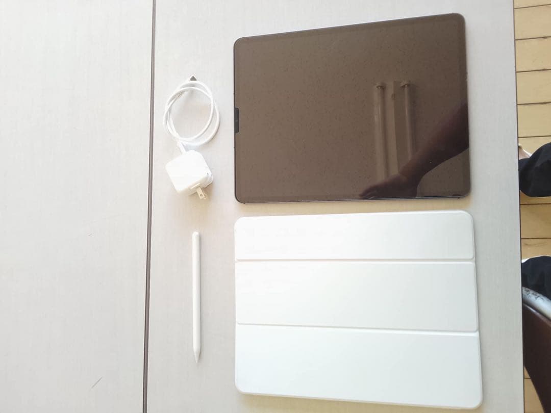 iPad Pro スペースグレー Apple Pencil ケース付き