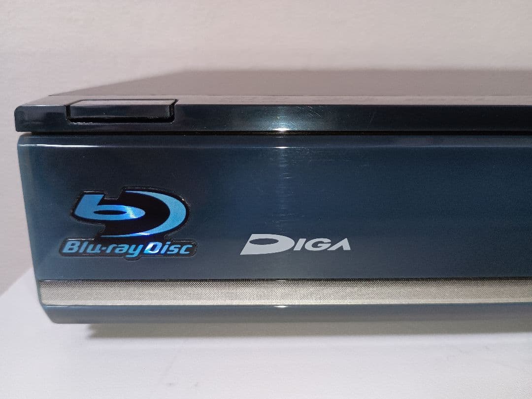 パナソニック　ブルーレイ DMR-BWT510 2番組同時録画