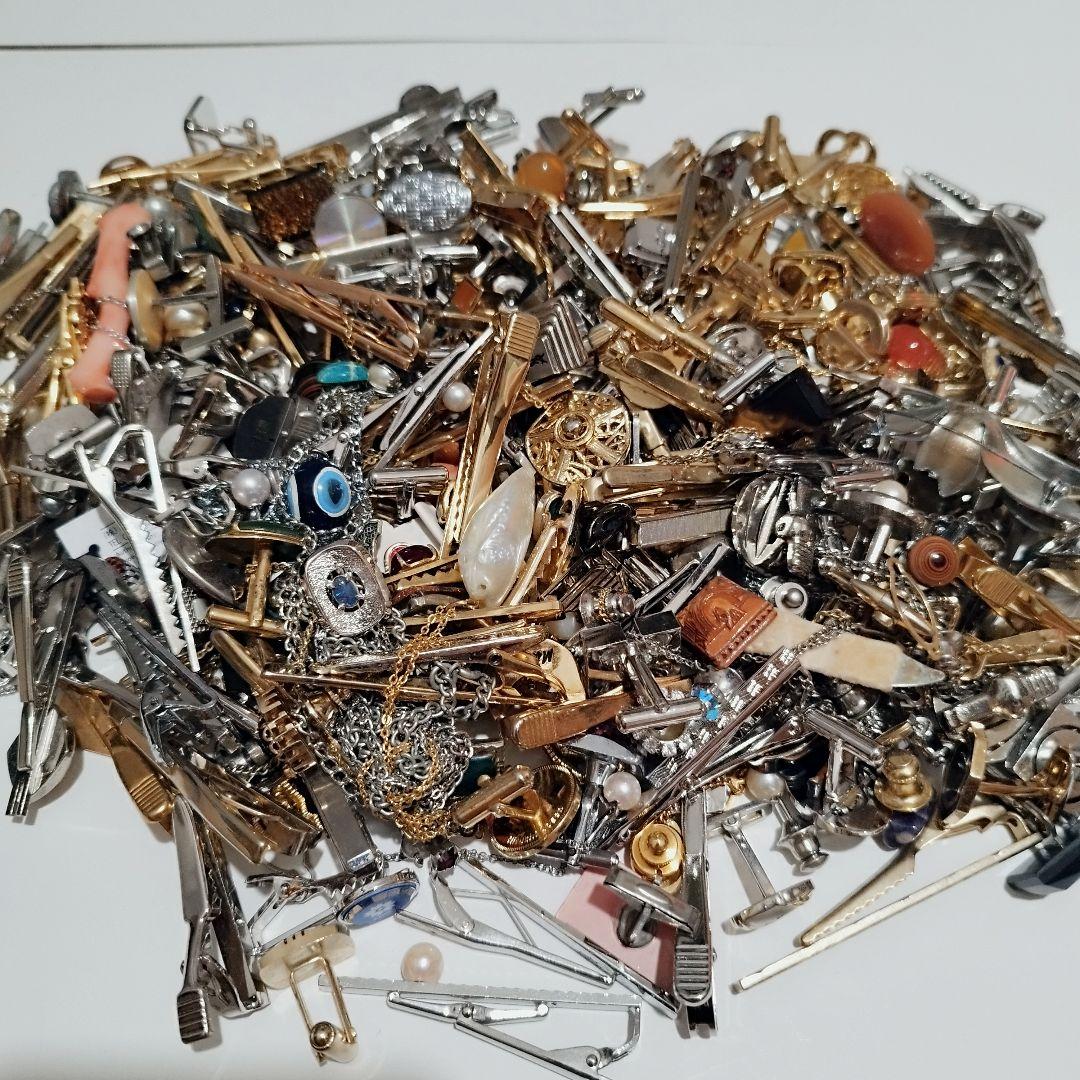 W*E様 アクセサリー　まとめ売り　約1.5kg　イミテーション